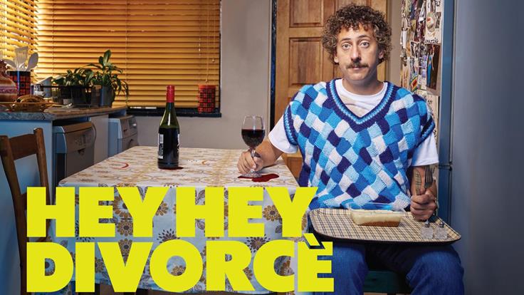 Schalk Bezuidenhout: Hey Hey Divorcée